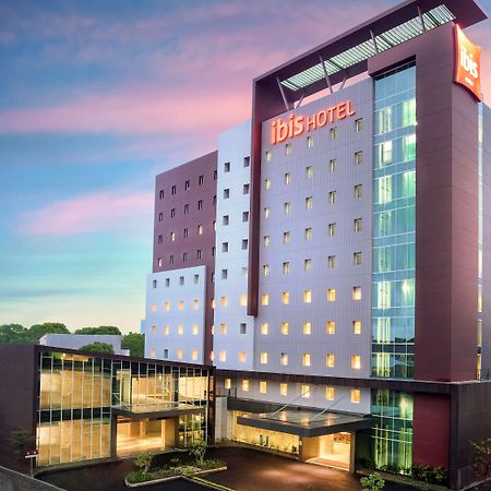 Ibis Makassar City Center Kültér fotó