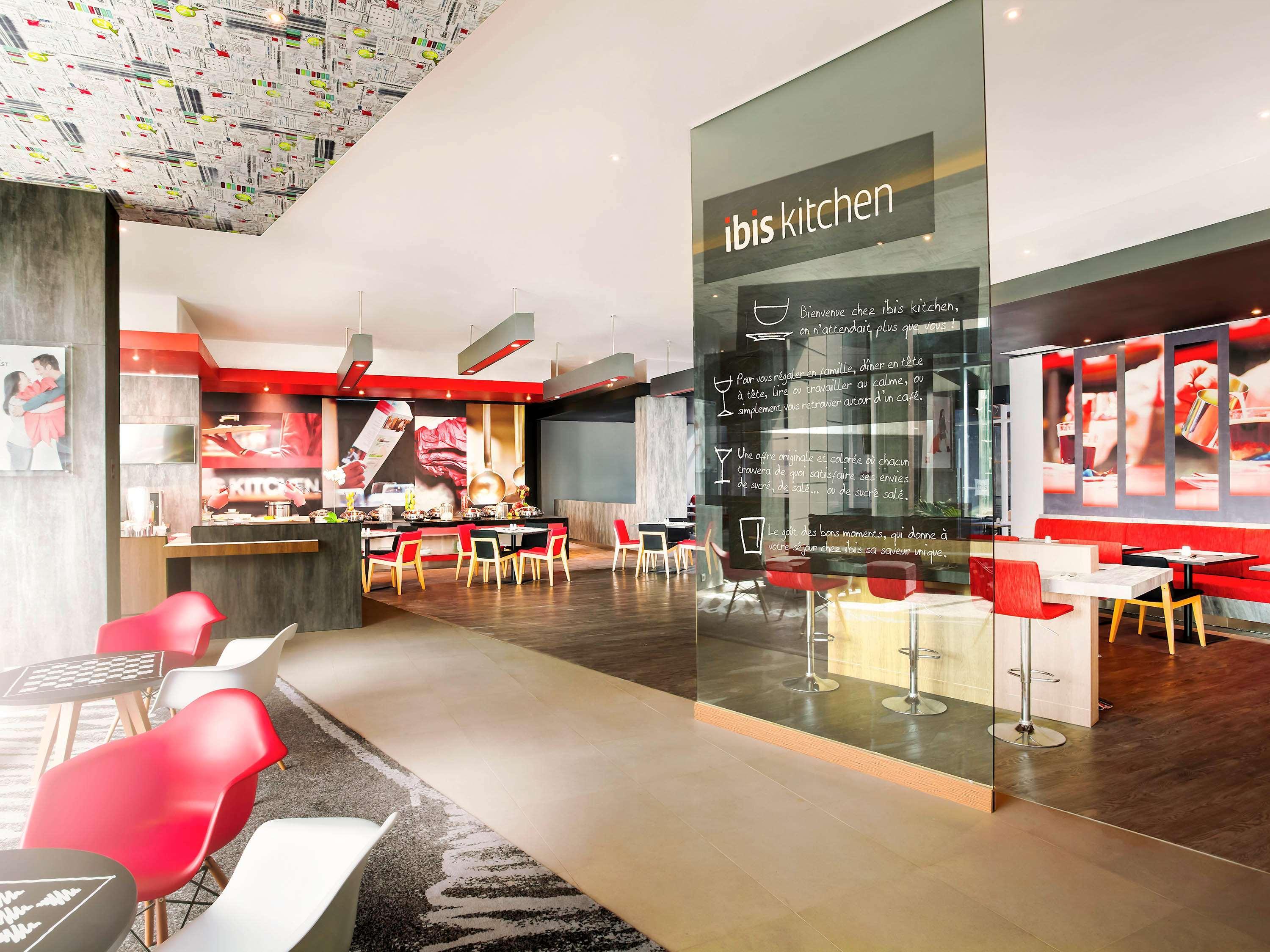 Ibis Makassar City Center Kültér fotó